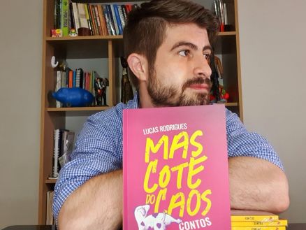 MASCOTE DO CAOS - Jornalista lança 2° livro de contos e 50% vai para a causa animal - O Esportivo LUCAS - O Esportivo