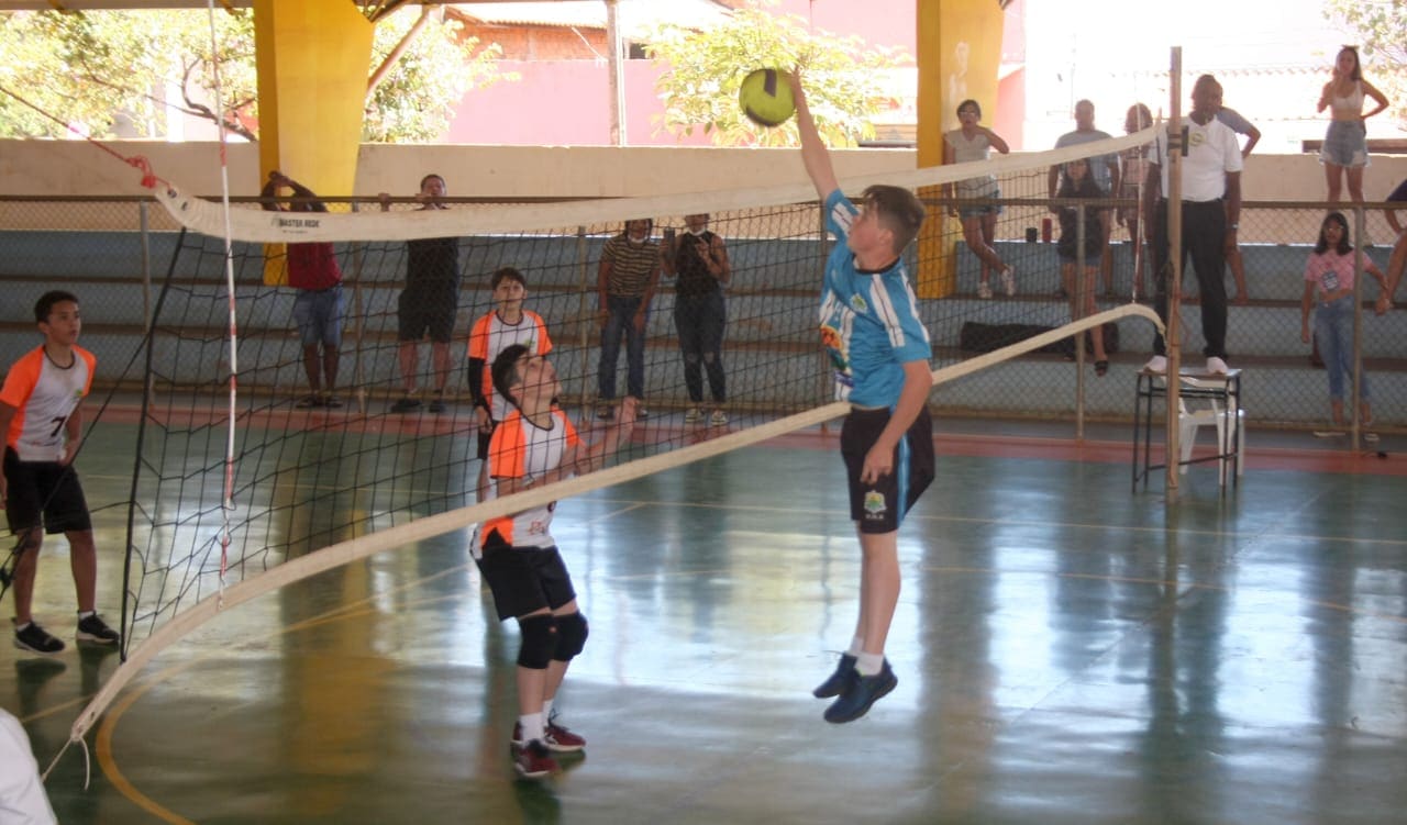 Lucas b - O Esportivo
