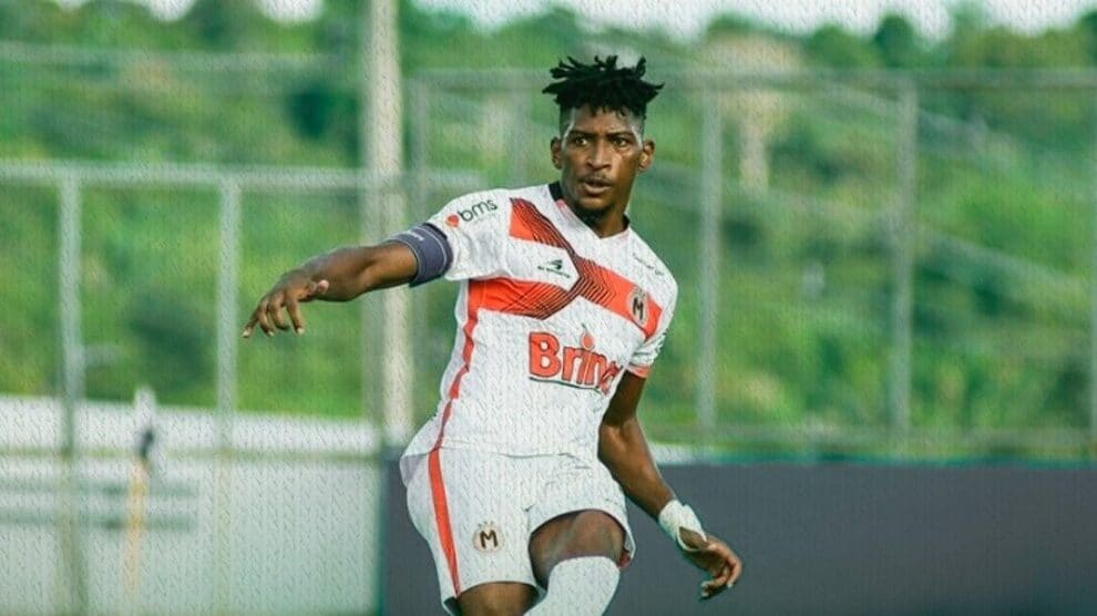 Zagueiro Mendonca - O Esportivo