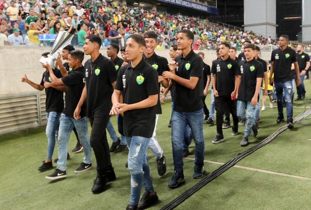 SUB 16 - O Esportivo