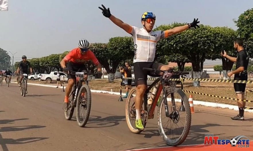 Ciclismo b - O Esportivo