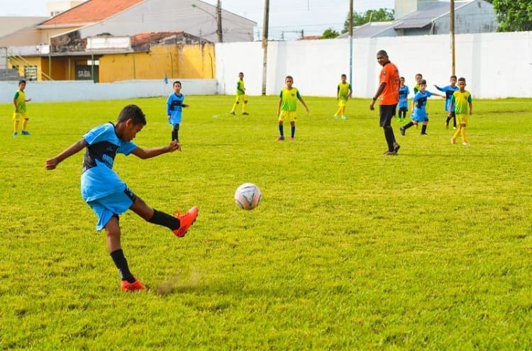 PIXOTE - O Esportivo