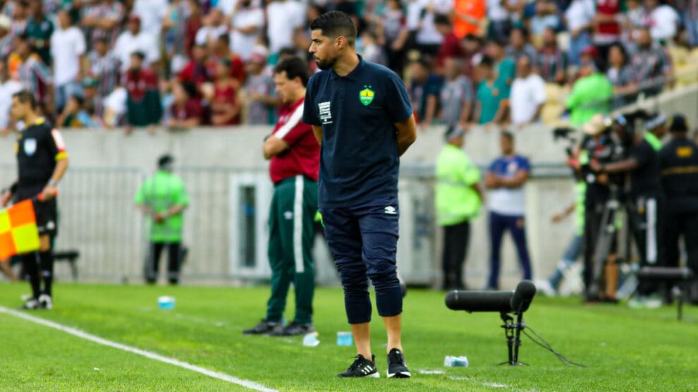 Antonio 1 - O Esportivo