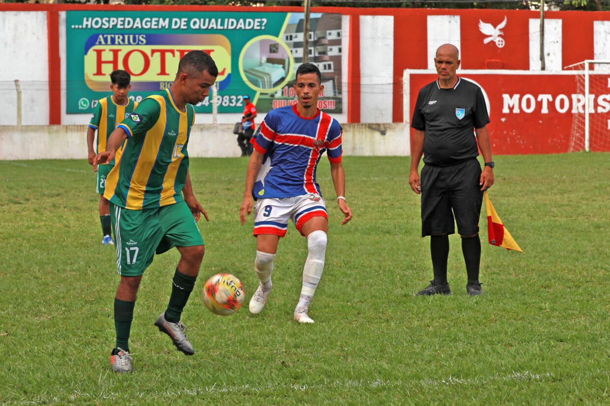 Atletas surdos c - O Esportivo