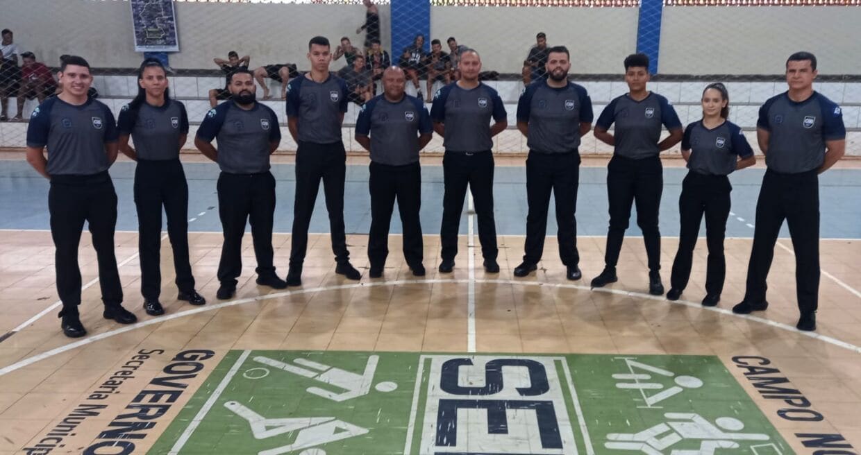 EQUIPE ARBITROS BAS - O Esportivo