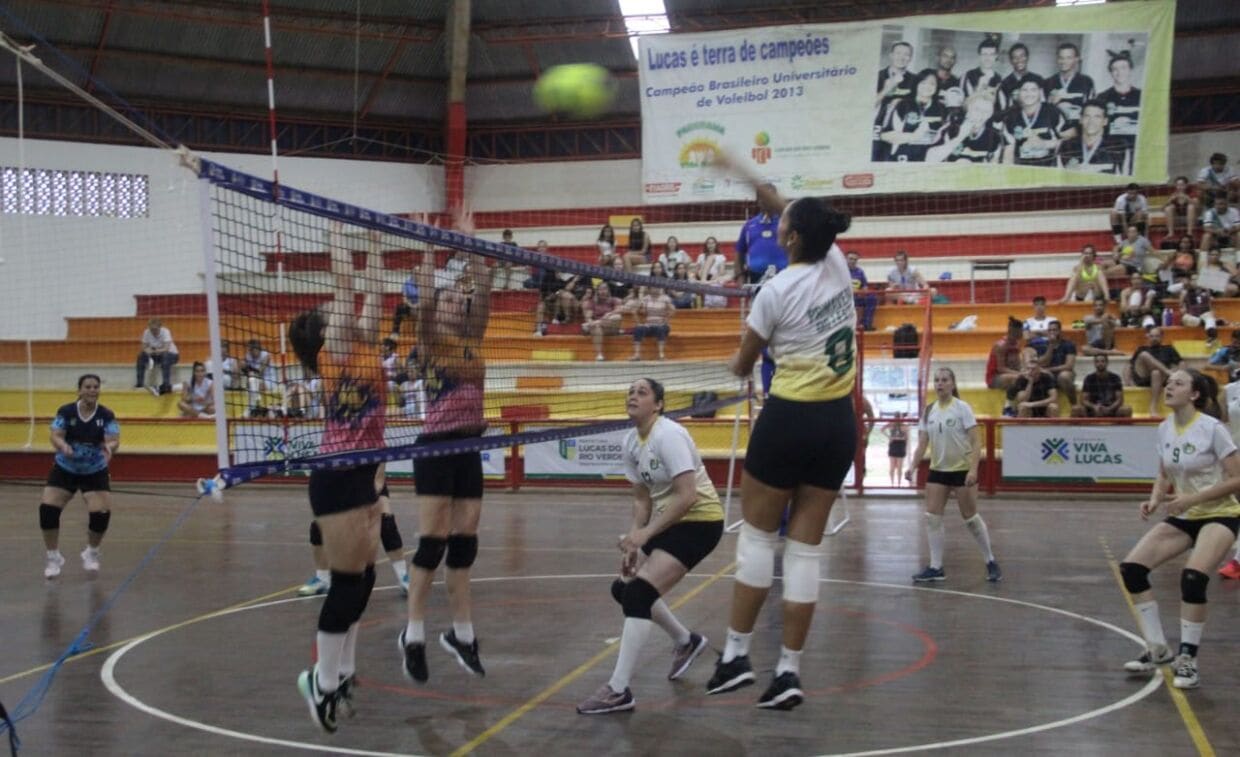 Volei 14 - O Esportivo