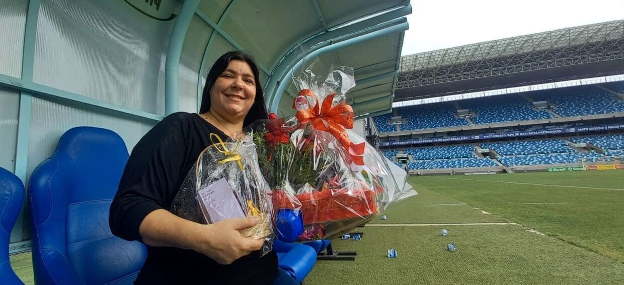 Katia c - O Esportivo