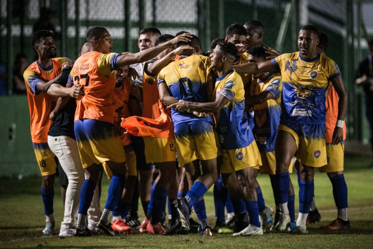 Caceres 2d - O Esportivo