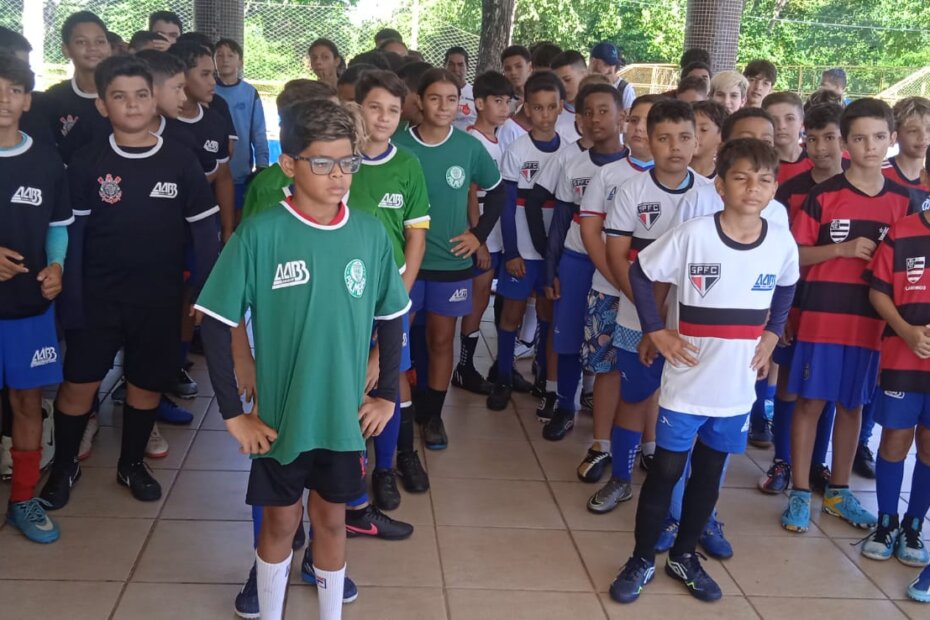 4 Clubes - O Esportivo