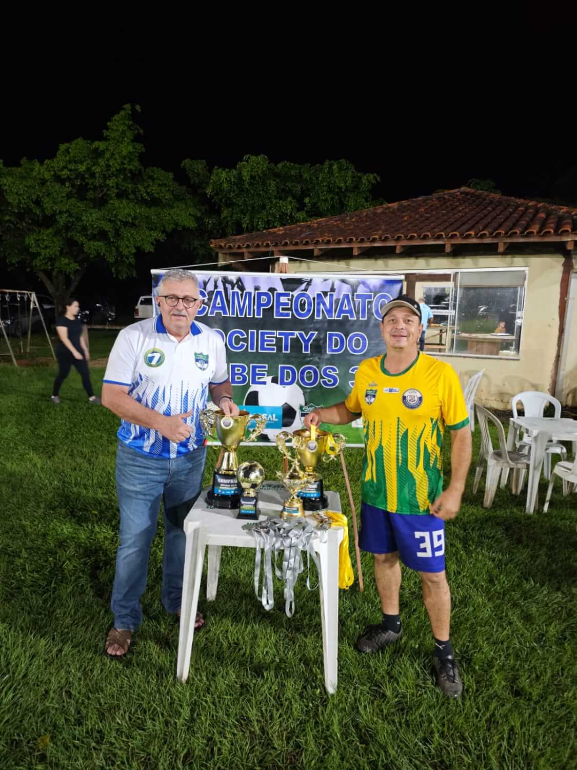 Jai e Lui - O Esportivo