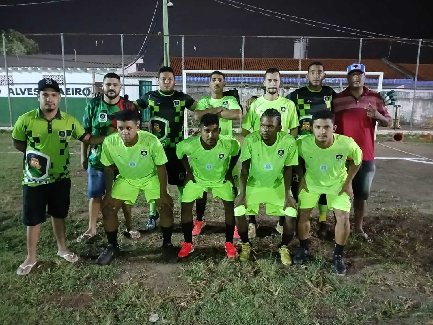 A Tropa X - O Esportivo