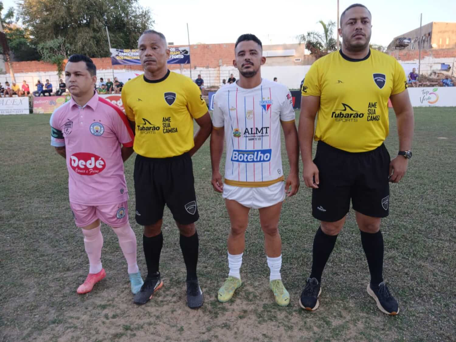 Arbitros 3 - O Esportivo