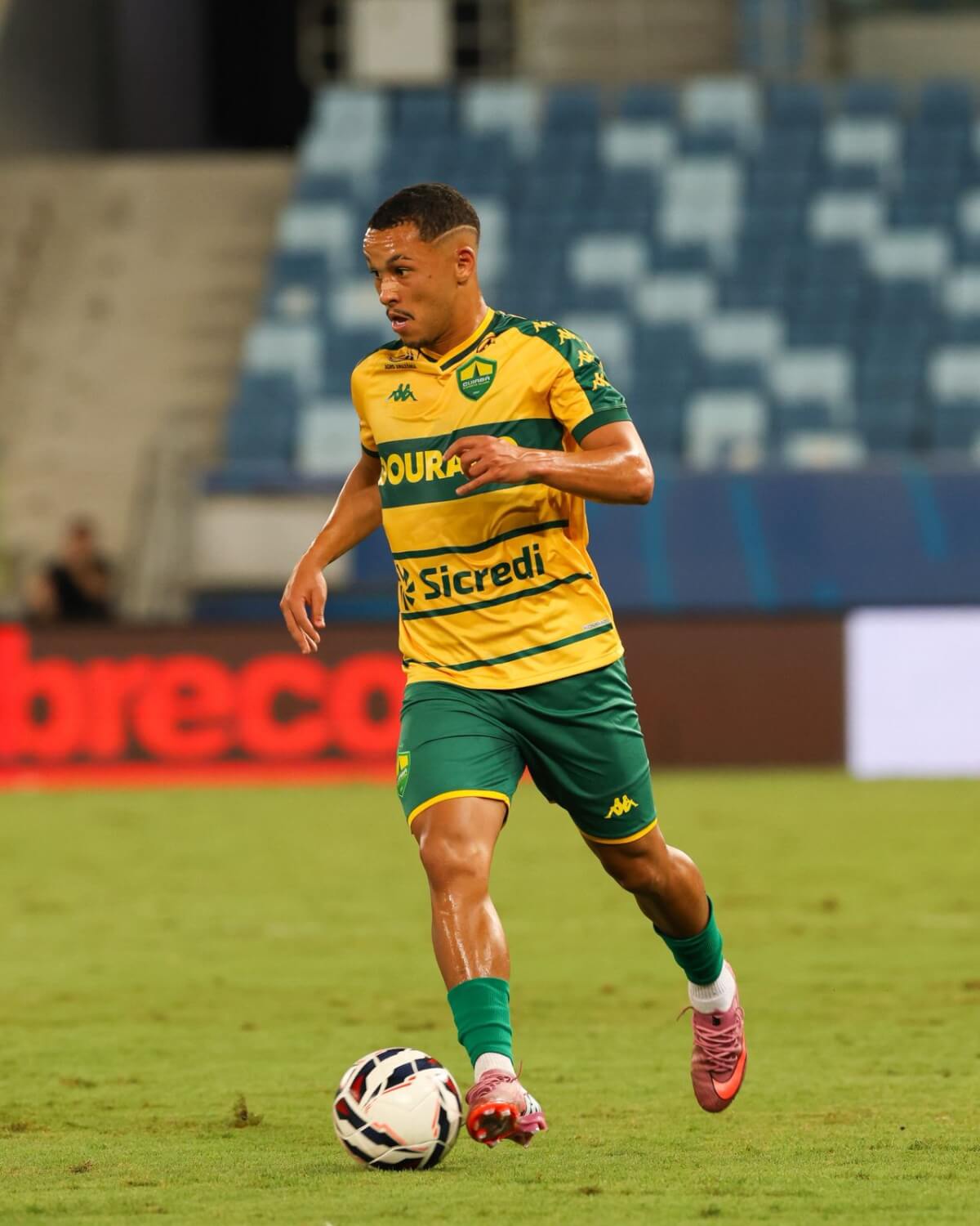 SÉRIE B - Cuiabá vence a Chapecoense em casa e assume a 7ª posição na tabela de classificação - O Esportivo Dourado 229 - O Esportivo