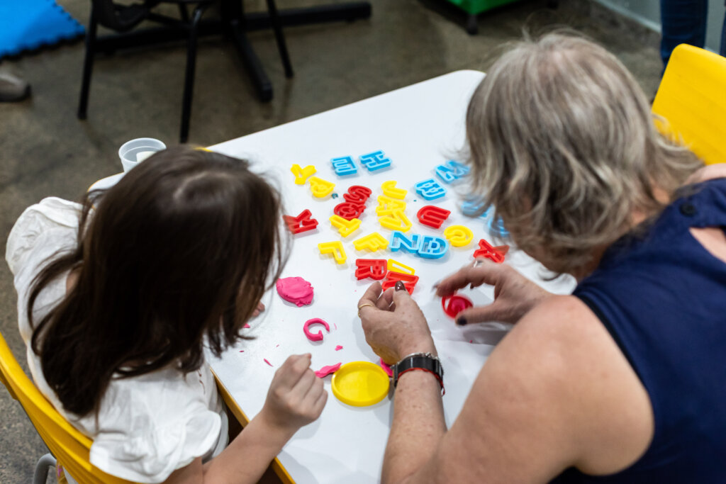 INCLUSÃO NA CAPITAL - Cuiabá terá contratação direta de Cuidadoras de Alunos com Deficiência - O Esportivo Educacao Especial - O Esportivo