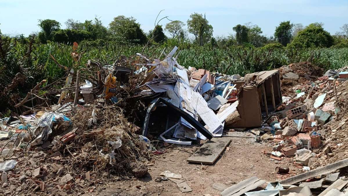 Restos - O Esportivo