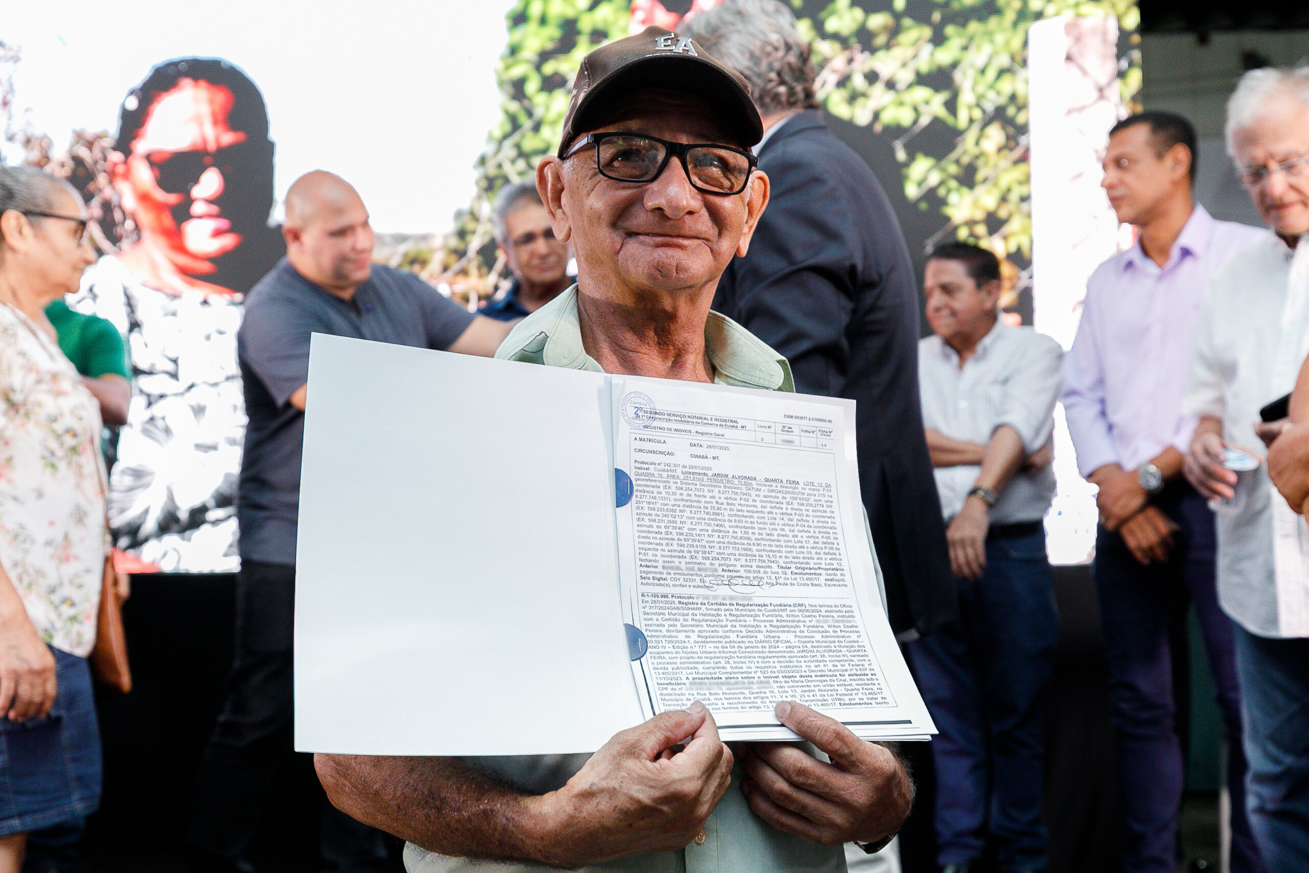 REGULARIZAÇÃO FUNDIÁRIA - Prefeitura de Cuiabá entrega mais de 100 títulos de propriedade neste sábado - O Esportivo Regularizacao scaled - O Esportivo