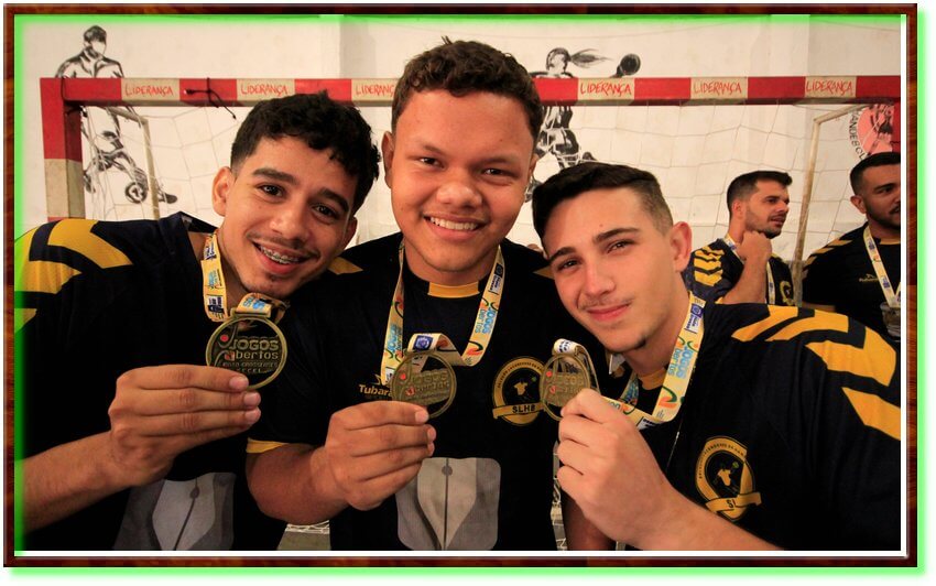 Tuiuiu C - O Esportivo