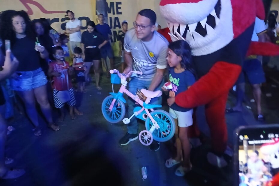 CRIANÇA SORRINDO 2025 – Crianças de vários setores do Grande Morada da Serra se divertiram ontem à noite no CPA III Setor V - O Esportivo Tutu capa - O Esportivo