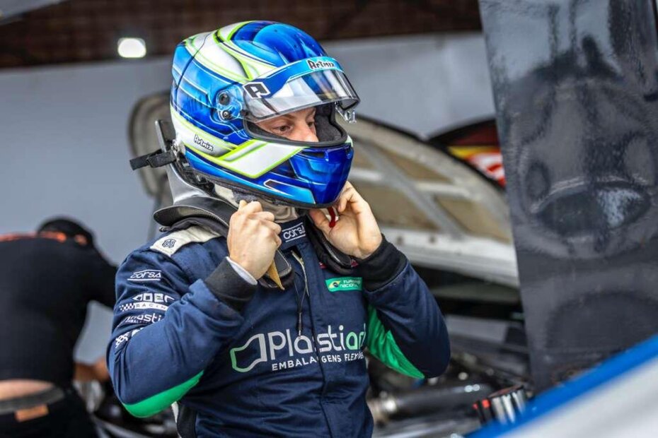 STOCK CAR - Piloto Xande Bastos busca o título da Turismo Nacional em Cuiabá - O Esportivo Xande Bastos - O Esportivo