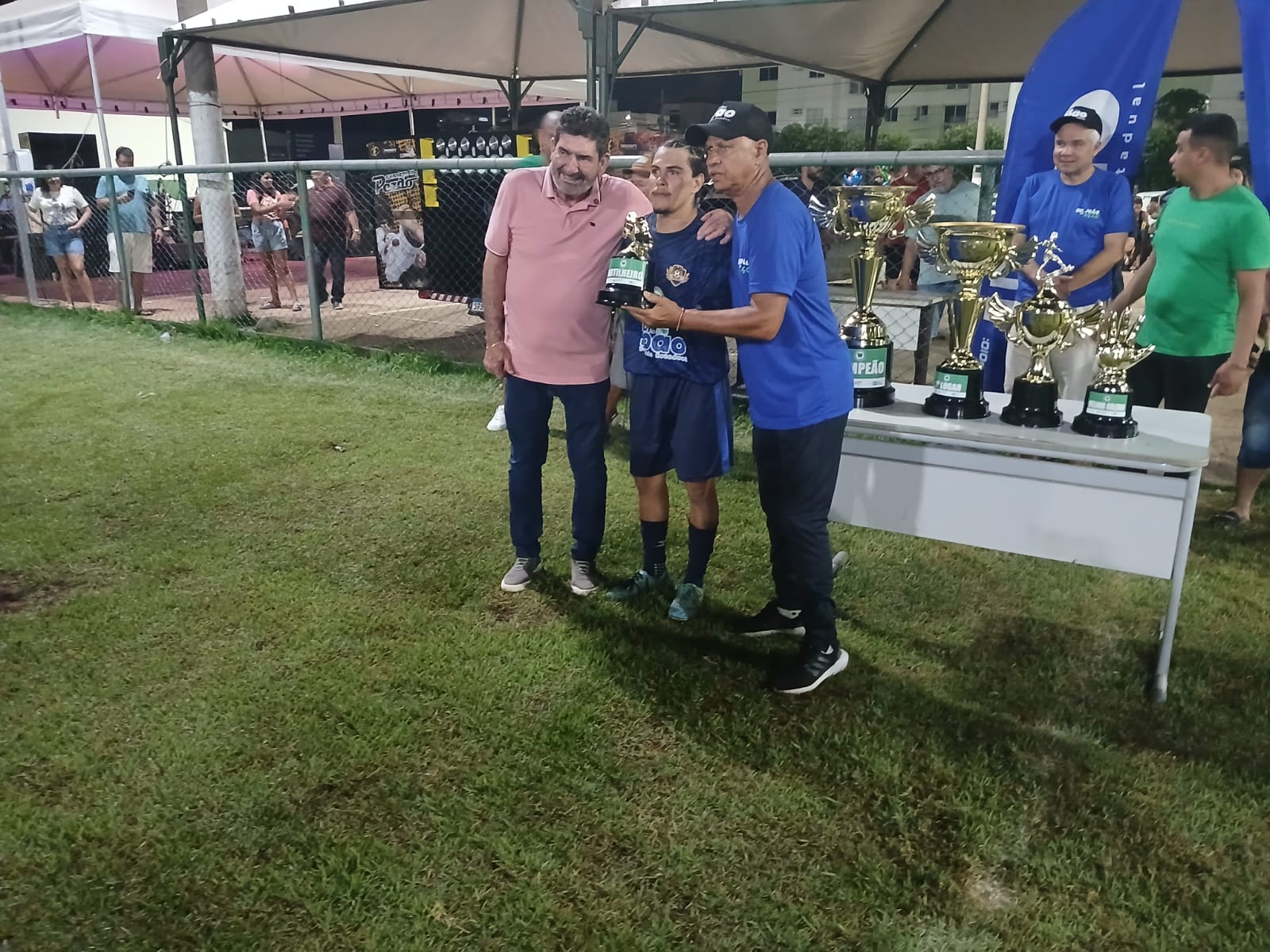 POÇÃO – Soares Espetos é campeão do Campeonato das Feiras Livres de Futebol 7 Society 2025 - O Esportivo 1512 Artilheiro - O Esportivo
