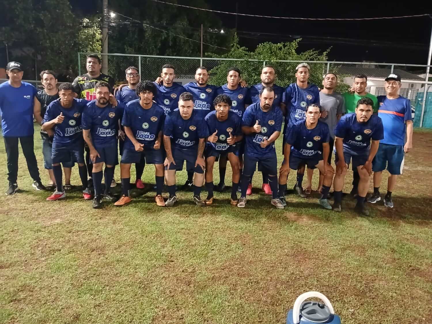 POÇÃO – Soares Espetos é campeão do Campeonato das Feiras Livres de Futebol 7 Society 2025 - O Esportivo 1512 Sem Maldade - O Esportivo