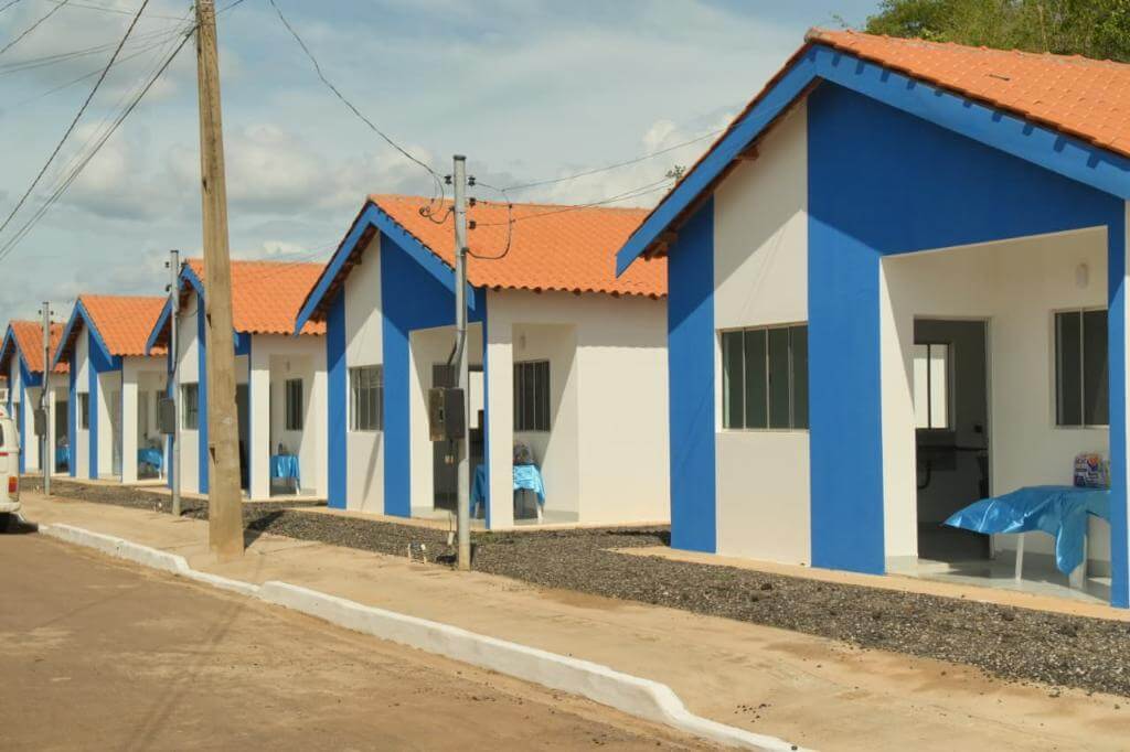 FAIXA ZERO - Primeira-dama de MT entrega casas gratuitas do SER Família Habitação para 10 famílias em São Pedro da Cipa - O Esportivo Faixa Zero E - O Esportivo