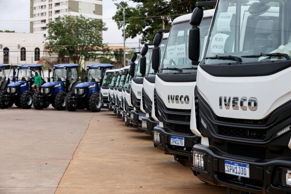 MAIS PRODUÇÃO - Máquinas entregues pelo Governo de MT facilitam o trabalho da agricultura familiar - O Esportivo Maquinas Entregues - O Esportivo