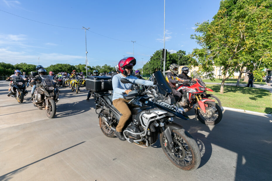 Moto Carnaval - O Esportivo