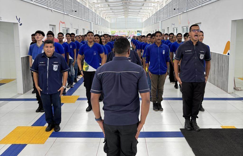 Civico Militar - O Esportivo